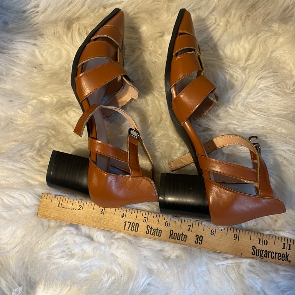 Sandals - Picture 4 of 7